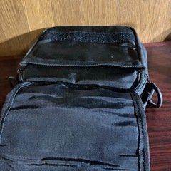 adidasポーチの画像