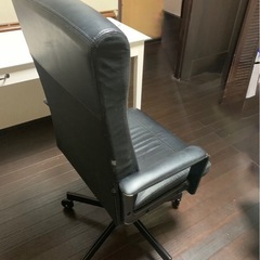 デスクチェアの画像