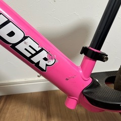 ストライダー　12インチ　ピンクの画像