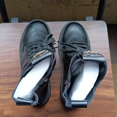 新品 22cm レディース ブーツ ブラック 厚底 シューズ 普段着 識別番号:【B085-S】の画像