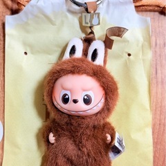 ポップマート ザ モンスターズ 　L　ラブブ ピン フォー ラブ シリーズ ぬいぐるみ ペンダント の画像