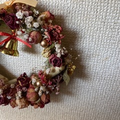 手作りクリスマスリースの画像