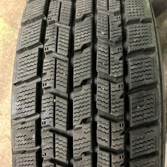 185/70r14スタッドレスタイヤ付きの画像