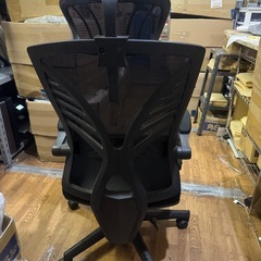 中古品 背もたれ、肘置きつき、オフィスチェア、椅子の画像