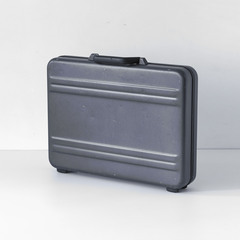 【ZERO HALLIBURTON】ゼロハリバートンアタッシュケース(文京区本郷三丁目駅付近)の画像