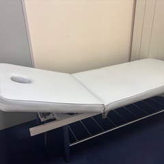 マッサージベッド
の画像