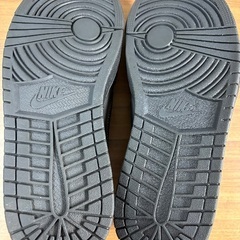 Travis Scott × Nike Air Jordan 1 Low OG SP "Black Phantom"の画像