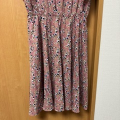 花柄ワンピース　Mサイズ　中古の画像