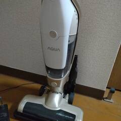 AQUA 掃除機の画像