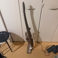 日立 掃除機 コードレス スティッククリーナー 自立構造 自走式 PV-B200H N シャンパンゴールドの画像