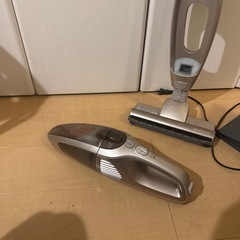 日立 掃除機 コードレス スティッククリーナー 自立構造 自走式 PV-B200H N シャンパンゴールドの画像