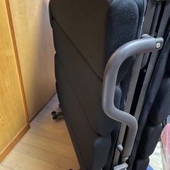 折りたたみベッド　シングルサイズの画像