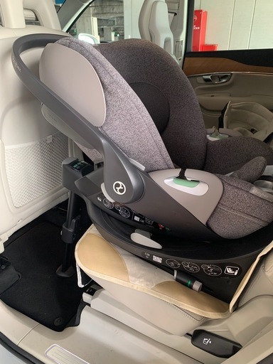 ベビーシート サイベックス クラウド T i-Size + ベースT