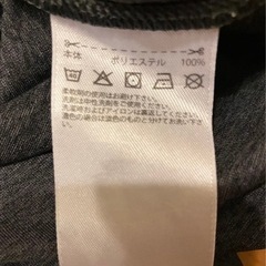 Reebok ダークグレー スポーツウェアの画像