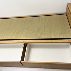 【受付終了】ニトリ　畳ベッド　電源・収納付きの画像