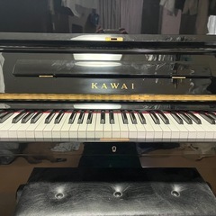 アップライトピアノの画像