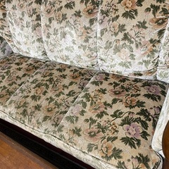 3人掛けソファ センターテーブル リビングの画像