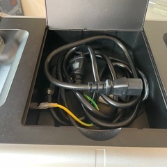 ✴︎大容量ポータブル電源✴︎緊急時やキャンプにも♪の画像