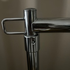 パイプハンガー　ハンガーラック　シルバー　キャスター付き　の画像