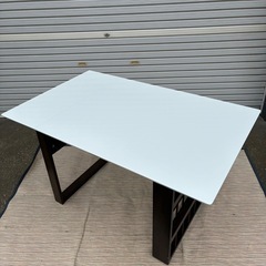 ニトリ　伸長式ダイニングテーブル　椅子　3点セット　テーブル　チェアの画像