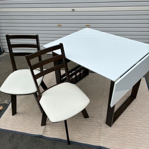 ニトリ　伸長式ダイニングテーブル　椅子　3点セット　テーブル　チェア