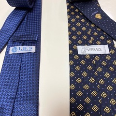 ネクタイ2本の画像