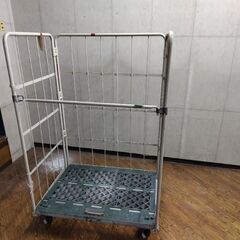 カゴ台車の画像