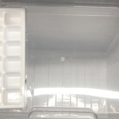 冷蔵庫【配達無料お届け設置出来ます💫都内近郊🚚】✨SHARP製✨2024年新品購入✨左右開きどっちでもドア採用💫除菌クリーニング済の極美品✨他にも冷蔵庫.洗濯機.電子レンジ.オーブン電子レンジ.炊飯器.テーブル&椅子.机&チェアー.ベット&マットレス.ドレッサーなど多種多様な美品が有ります✨お気軽にお問い合わせ下さい💫の画像