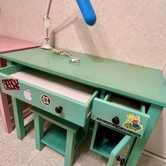 学習机+椅子+デスクライト+カラーボックス セット(バラ相談)の画像