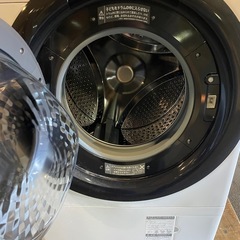 【極美品】2023年式　SHARP ドラム式洗濯機の画像
