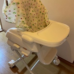 コンビ　ハイローチェア　カバー付きの画像