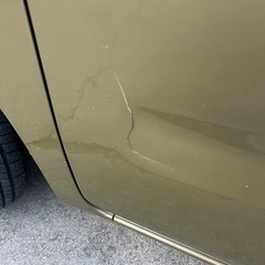 H27年式ウェイクターボ❗️板金の仕上がり悪い為、外装気にならない方向けです💦サビで　穴あき箇所ありだったので自家塗装&コーキング処理済み❗️走行距離51000km低走行ですが車検来月💦　クーラー🆗機関良好♪ 説明文必須‼️の画像