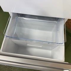 329 ★2025年製　自動製氷機能付き大型冷蔵庫　319L  洗濯機の画像