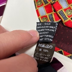 ネクタイ2本の画像