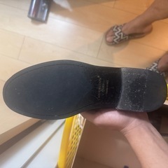 VUITTONローファーの画像
