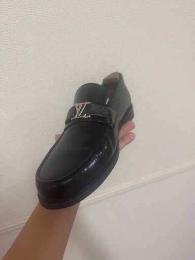 VUITTONローファー