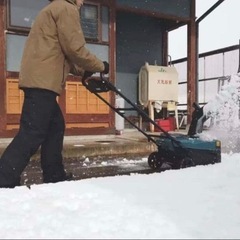 【新品未開封品】マキタ 充電式　除雪機 40Vの画像