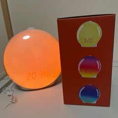 【ラジオ付き】光目覚まし時計の画像