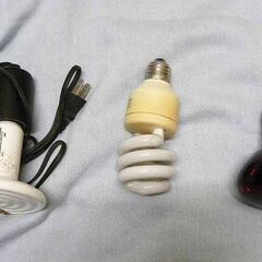 中古　爬虫類用ヒーター３個セットの画像