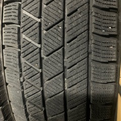 価格相談ありましたら、お気軽にコメントお待ちしてます。ブリヂストンスタッドレス　165/70-14 VRX3  2023年製タイヤのみの画像