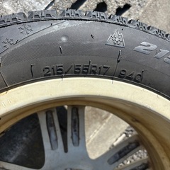 17インチスタッドレスタイヤホイールセットの画像