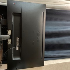 HDMIディスプレーモニターASUS 4K 26“の画像