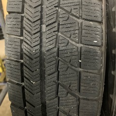 価格相談ありましたら、お気軽にコメントお待ちしてます。ブリヂストンスタッドレス　145/80-13 VRX 2018年製タイヤのみの画像