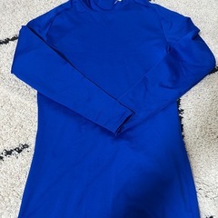 サッカーインナー ハイネックシャツ 青 白 2枚セットの画像