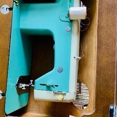 昭和　ミシン　アンティーク　ディスプレーアイテムの画像