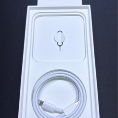 超美品 Apple iPhone 13 スターライト 256GBの画像