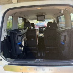 日産セレナ ライダー オーテック　平成29年式の画像