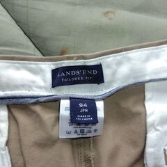 ベージュのLands' End製チノパンツ、ベージュの画像