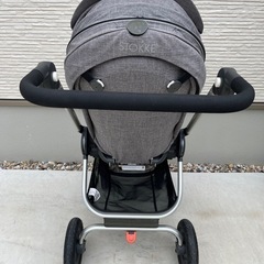 ベビーカー　ストッケ　グレー　レインカバー&メッシュカバー付きの画像