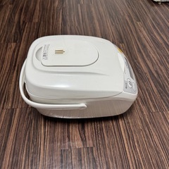 炊飯器の画像